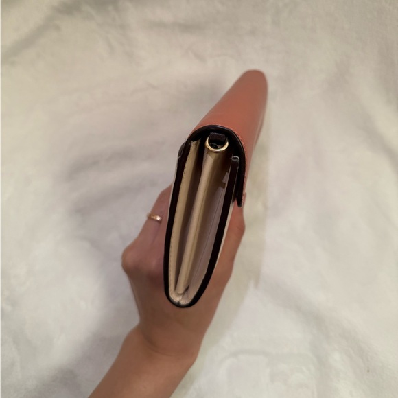 Coach Envelope Chain Wallet in Colorblock - Picture 7 of 10